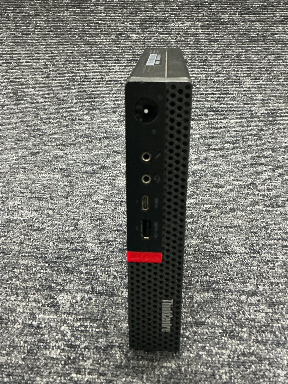 Lenovo 10T8S6B700 ThinkCentre M720q Tiny - Intel Core i5-8500T CPU, 8 GB RAM, 256GB SSD with Adapter