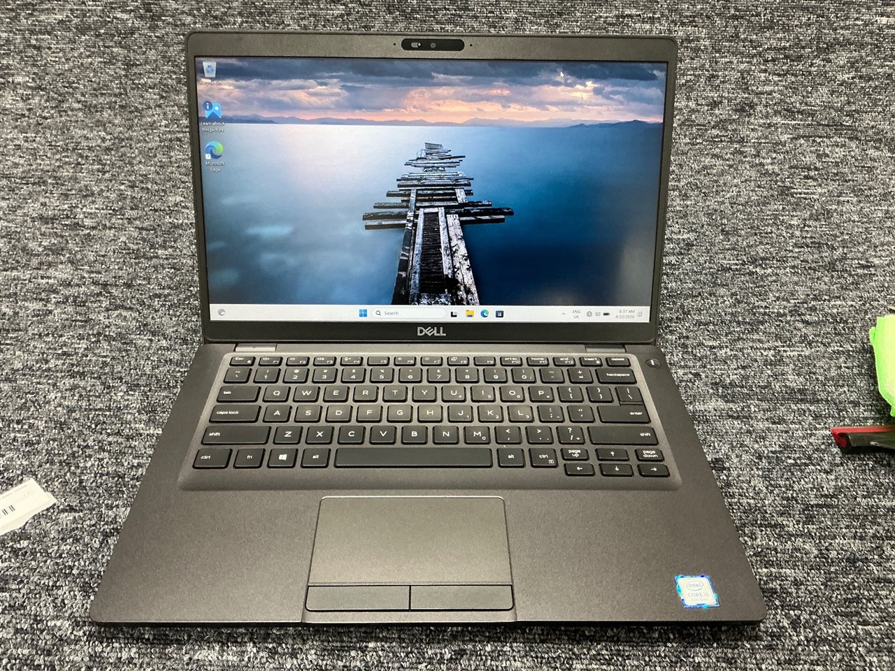 Dell Latitude 5400 - Intel Core i5-8265U CPU, 8 GB RAM, 256GB NVMe SSD with Adapter