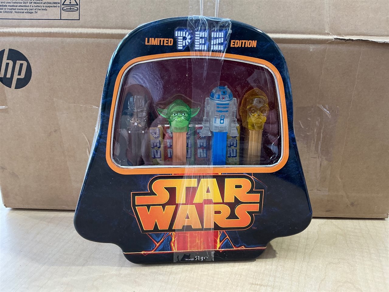 PEZ Star Wars Limited Edition Tin with 4 Dispensers, Sealed