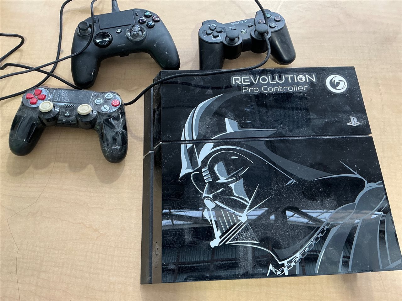 Sony PlayStation 4 CUH-1202B Console with 3 Controllers, Darth Vader Skin