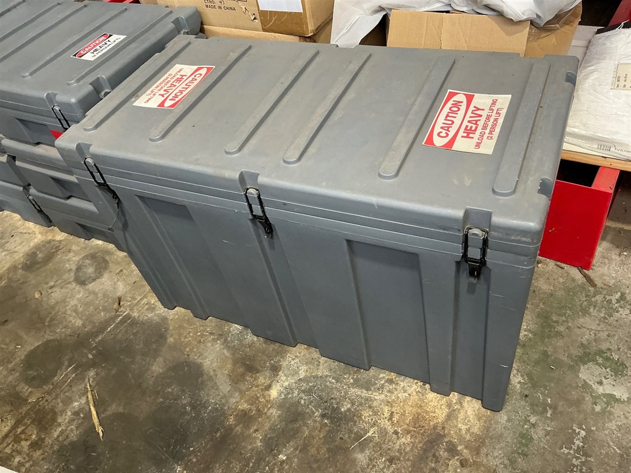 Plastic Lidded Large Storage Box - 1100 x 550 x 670 mm H (Grey  )