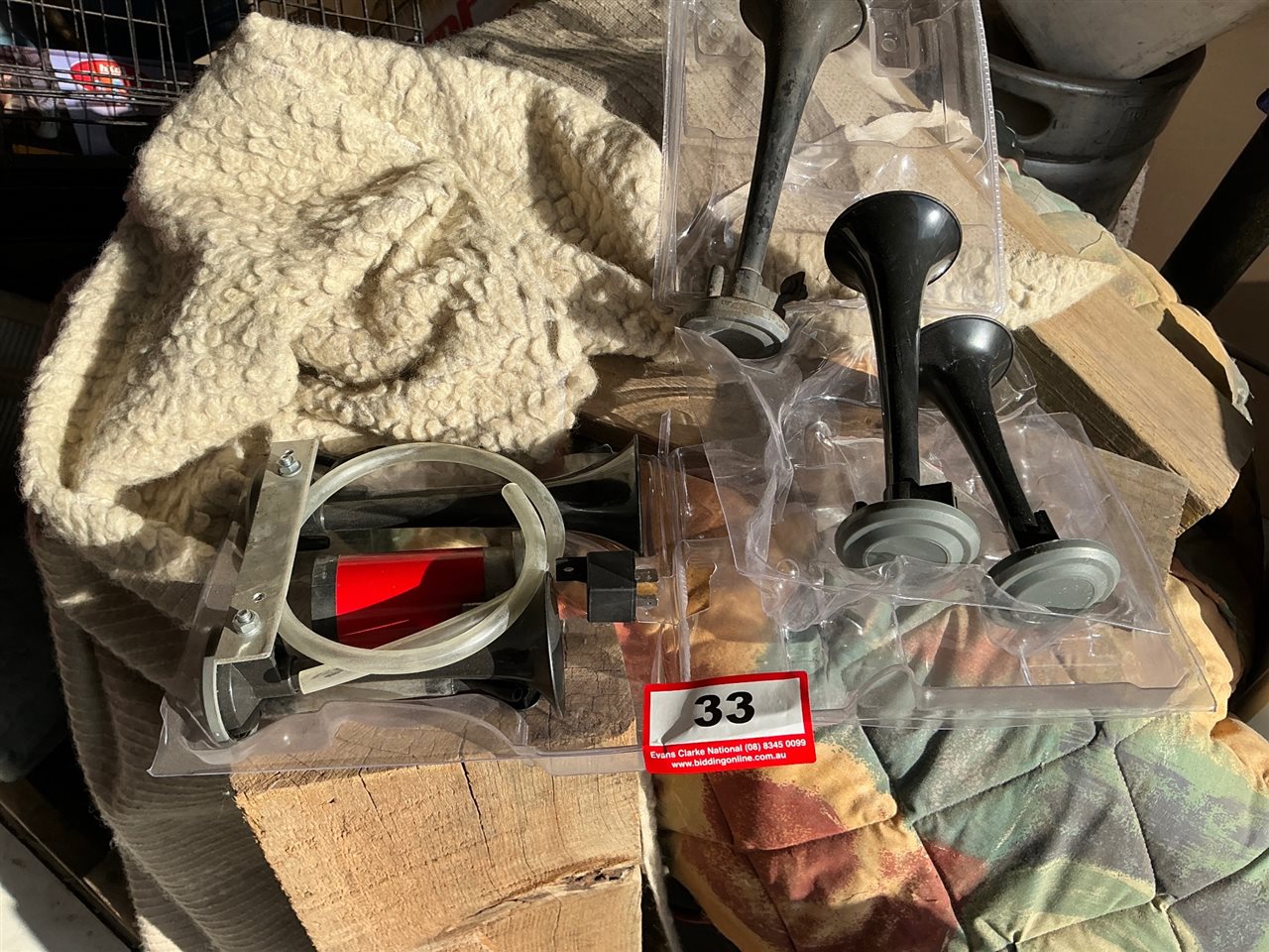 Air Horns -(Collect From Greenfields )
