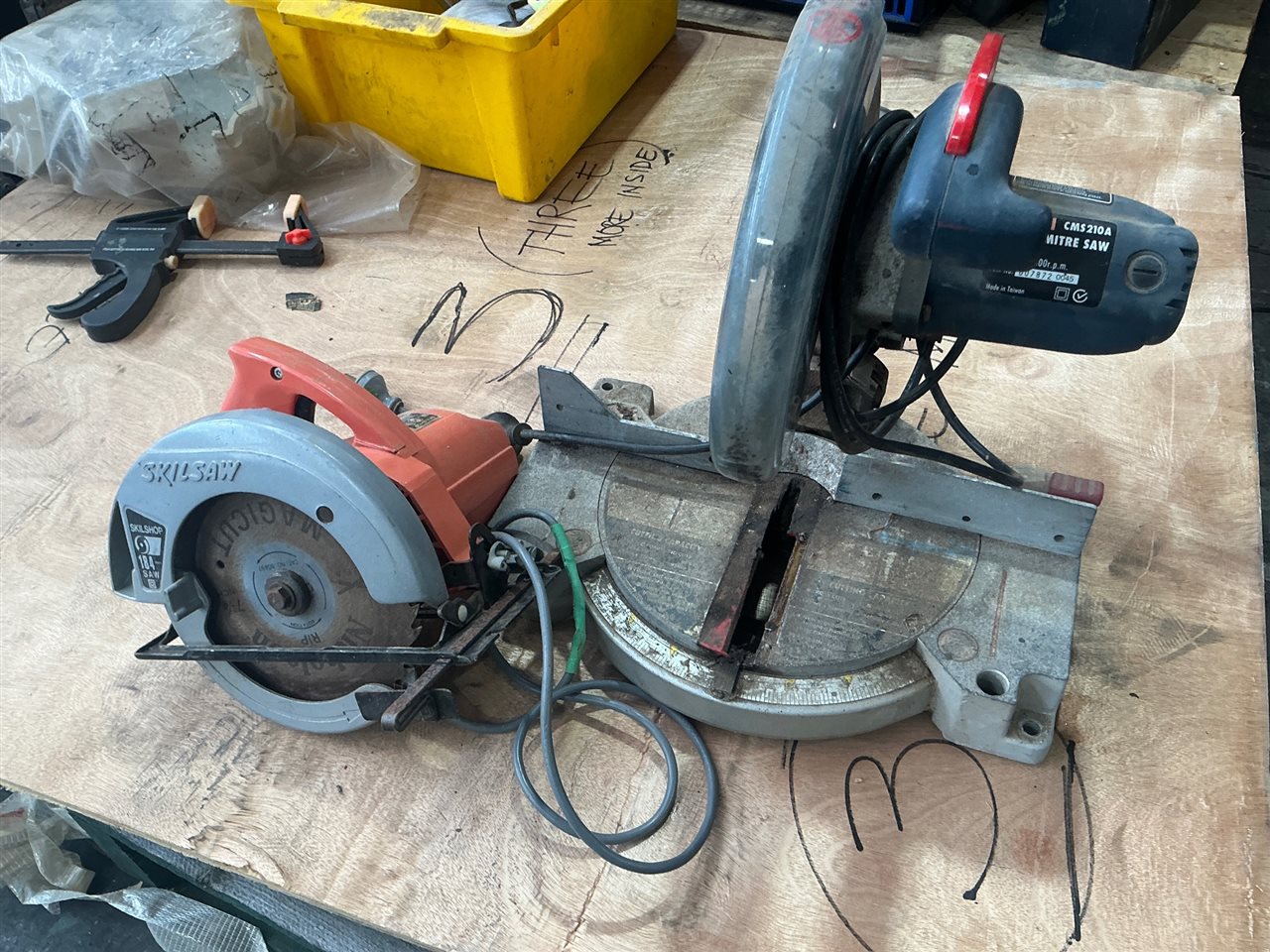 Ryobi 210 mm Mitre Saw and Skil 184 mm Circlar Electric Saw