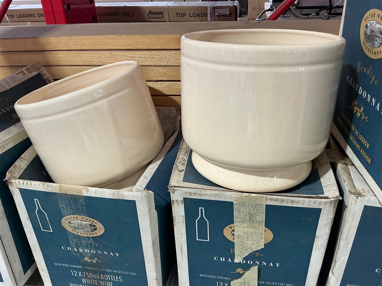 Ceramic Round - Cream Colour - 250  mm x 220 mm H  Quantity of 5