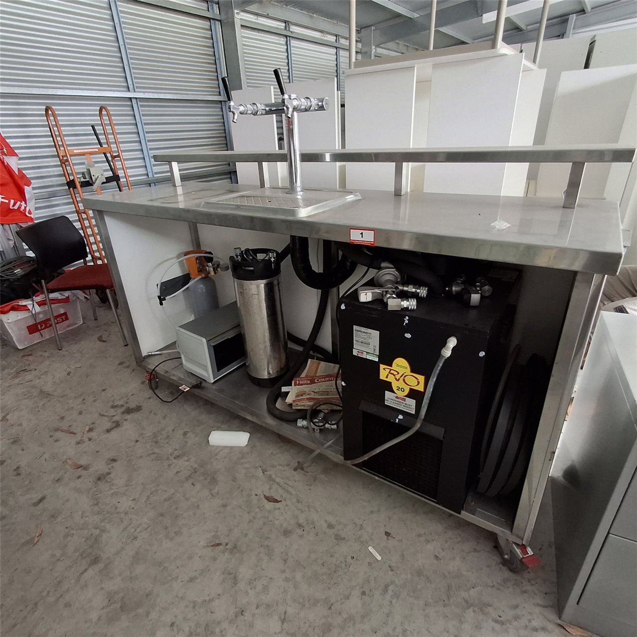 Stainless Steel Mobile Bar- Approx 2 Metres Wide - - Manitowoc Beverage Temprite System-With Beer Taps - Sold As Is I - Not Tested ( Collect From Victor Harbor ) Thumbnail