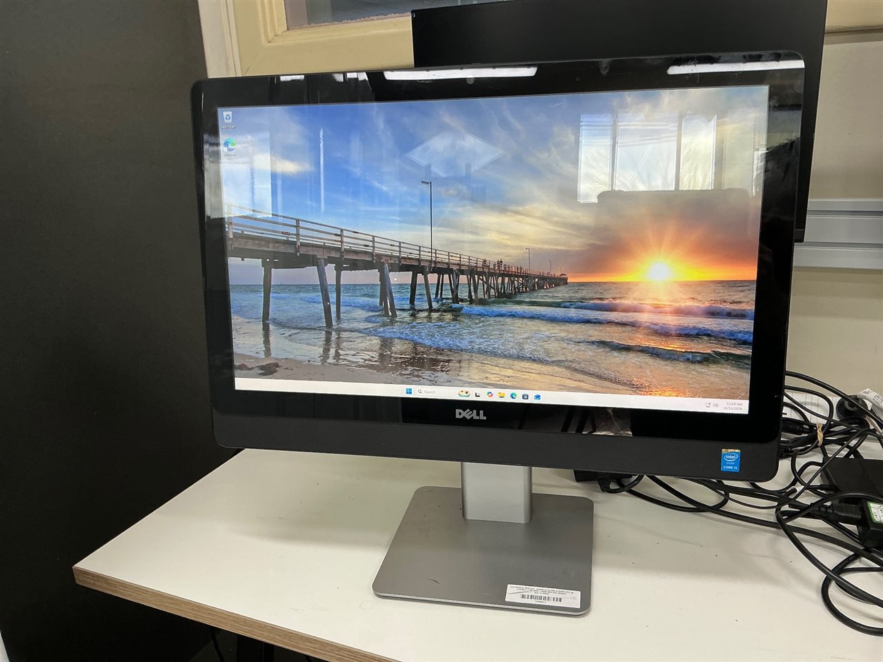 Dell Optiplex 9030 AIO - Intel Core i5-4590S CPU, 8 GB RAM, 128GB SSD with Adapter