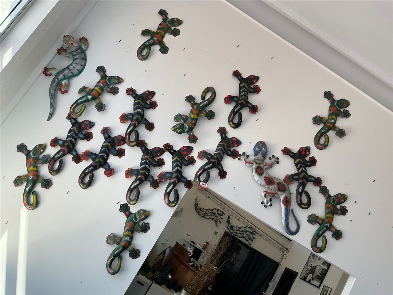 Lot of Approx 15 Metal Gecko Wall Art Pieces, Assorted Colours