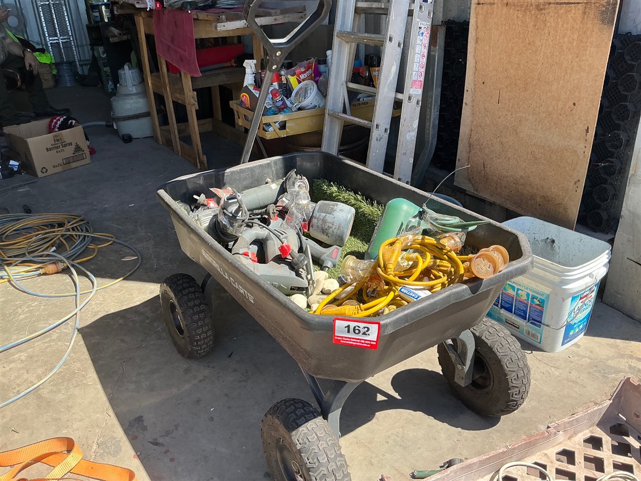 Gorilla Carts Poly Garden Dump Cart, Pneumatic Wheels