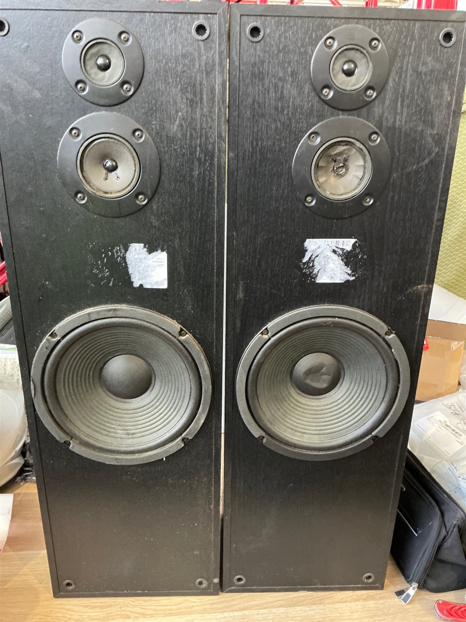 Pair Pioneer Speakers -