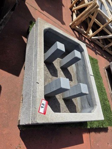 Water Feature Base with Stand for Plate 800 x 600