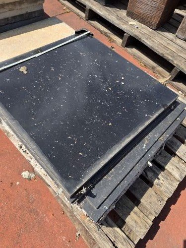 Small Pallet of Gloss Tiles