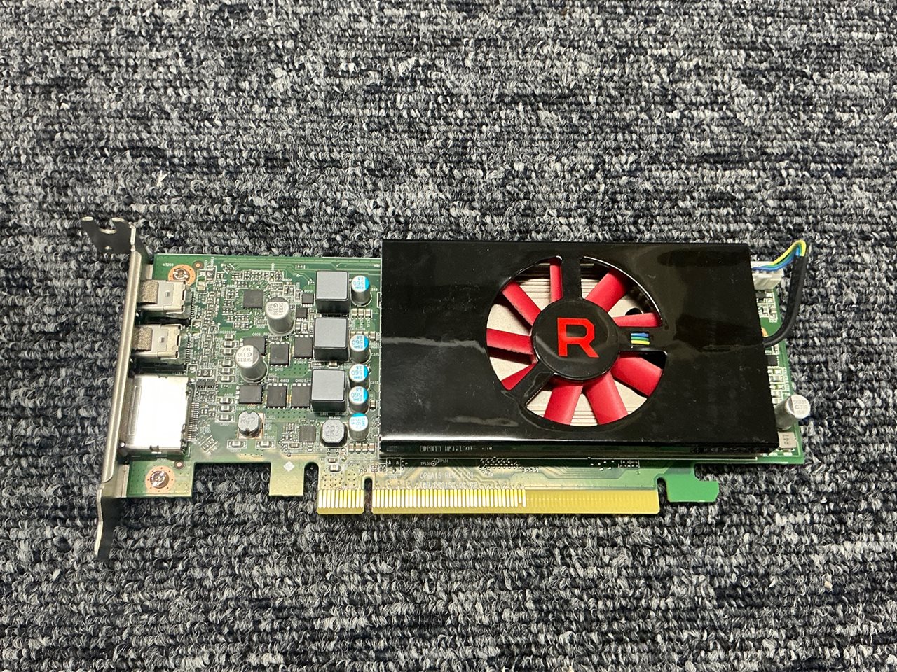 Dell AMD Radeon RX 640 4GB GDDR5 Low Profile Graphics Card