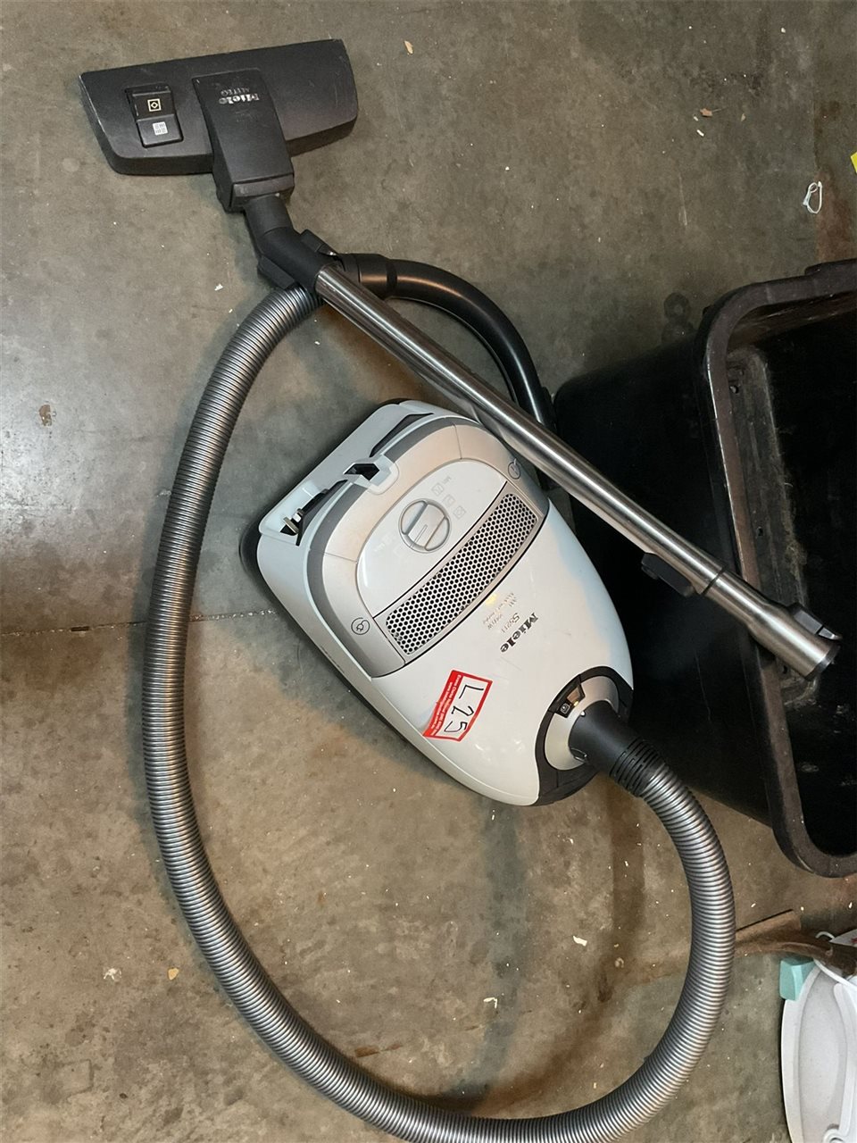 Miele S5211 Vacuum Cleaner, Untested, "Sold As Is"