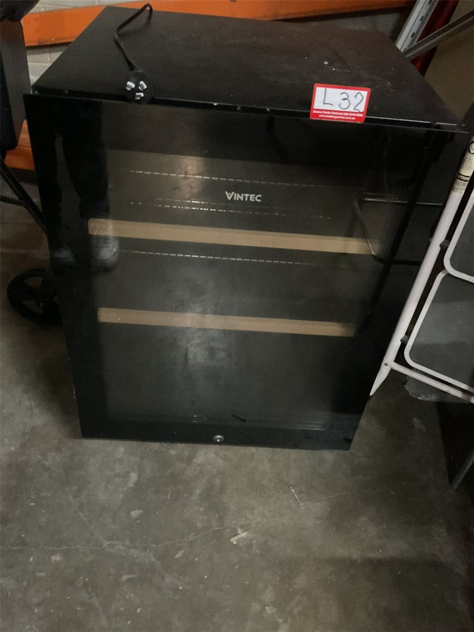 Vintec Wine Fridge, Needs Regassing "Sold As Is"