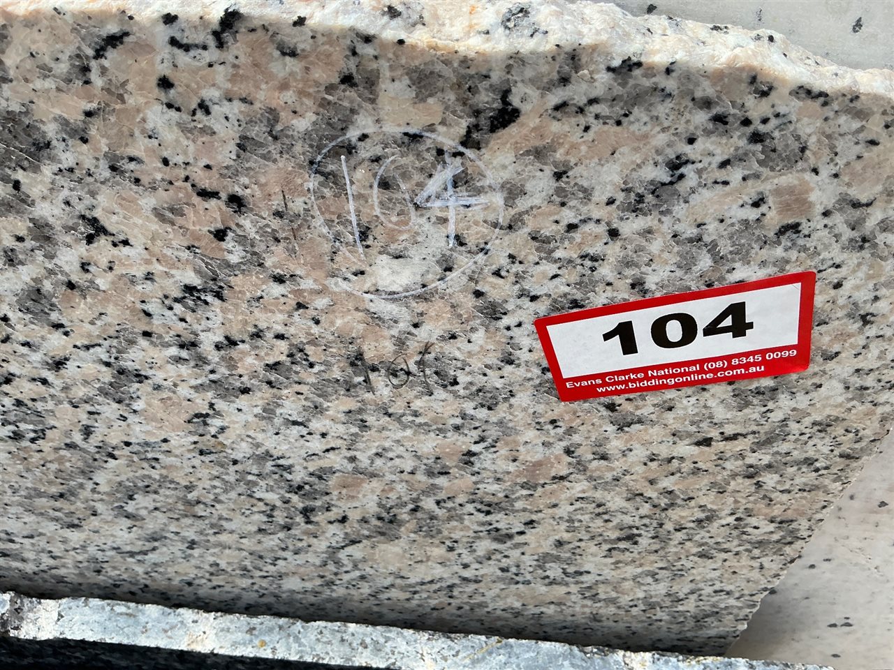 Granite Slab, Spotted Cream, 3250 x 650 x 20mm approx.