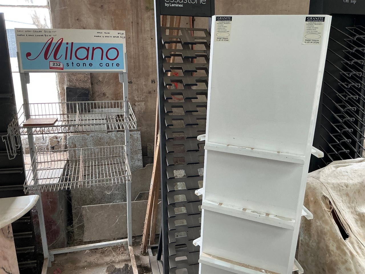 Quantity of Shop Display Stands