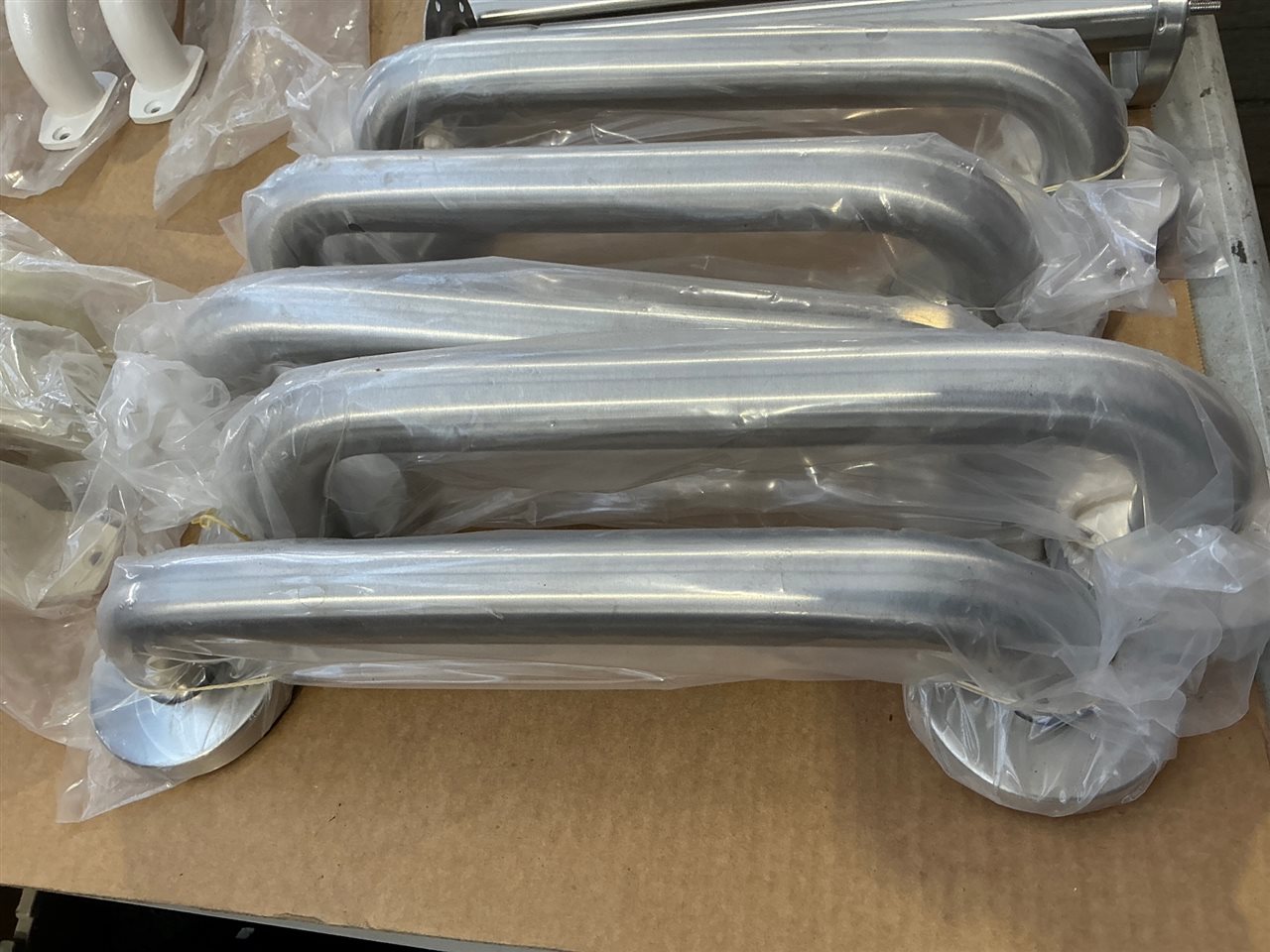 Grab Handrail -Stainless Steel  -300   mm -Quantity of 5