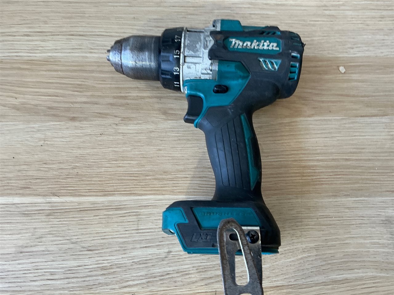 Makita Hammer Driver Drill  DHP486 18V Brushless -16 mm - No Batteryb