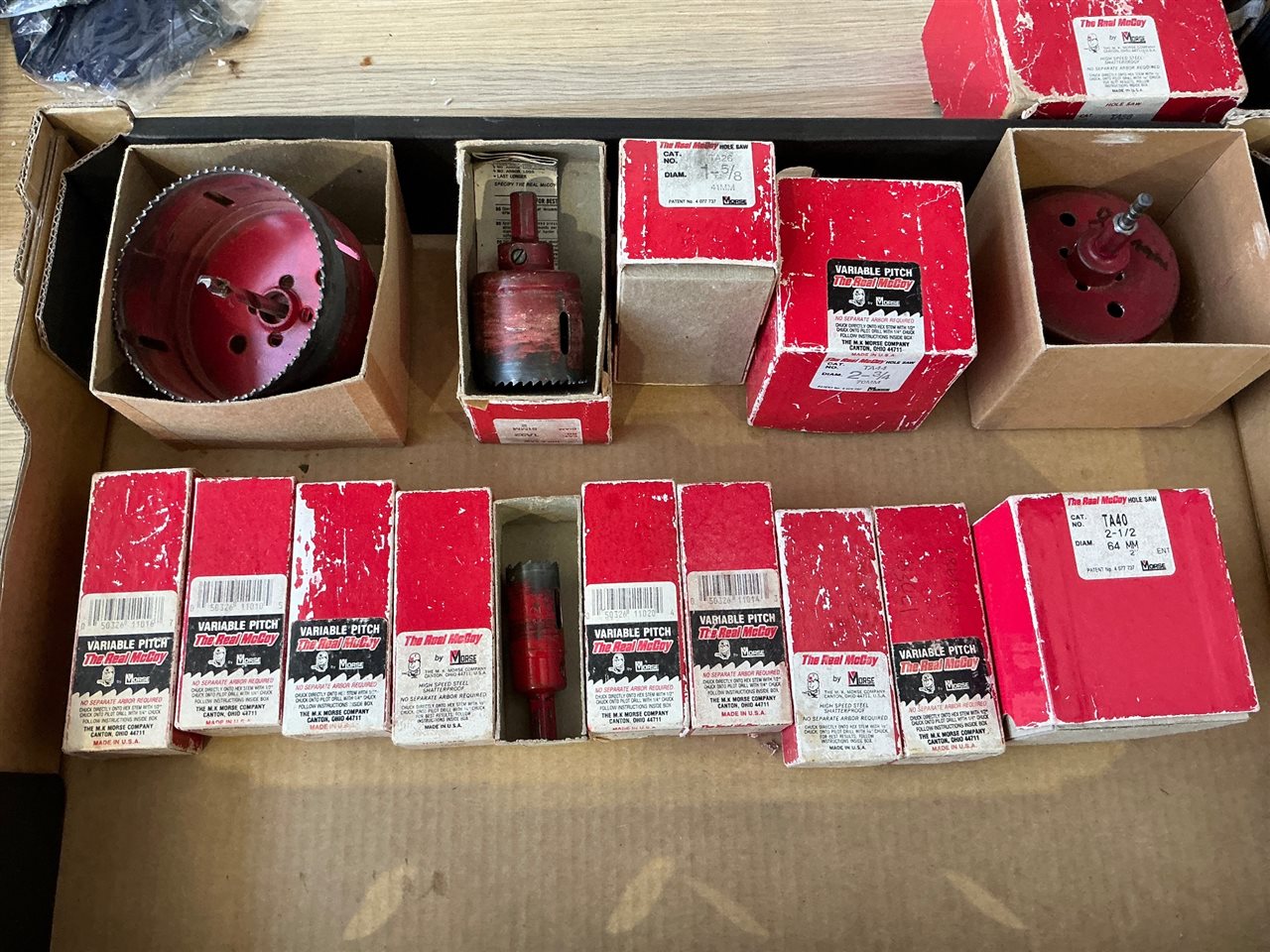 Quantity of 14 Holesaws - Various Sizes
