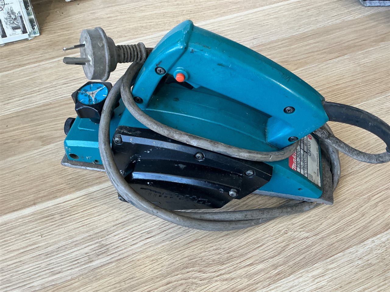 Electric Planer Makita 1902 - 82mm