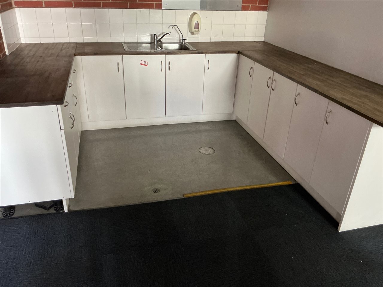 Kitchen - U Shape - White 2 Pack Cabinet Doors and Drawers -with Woodgrain Top with Single Bowl Sink , Mixer Tap - Cabinet with Sink Size Including One  Side Cabinet Is 3 Metre  - Side Cabinets Approx  x 2200 mm