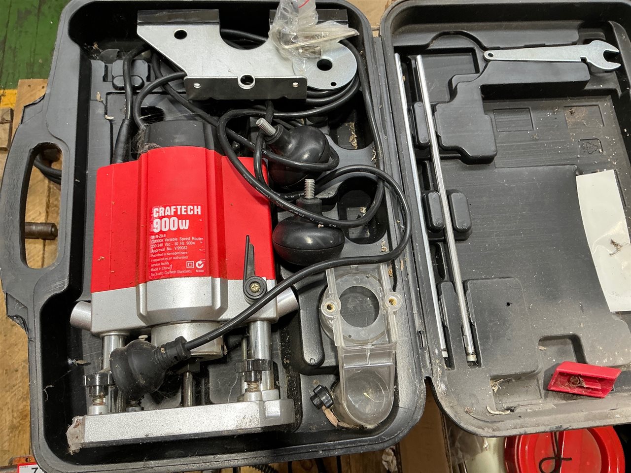 Craft Tech Electric 900 W Router