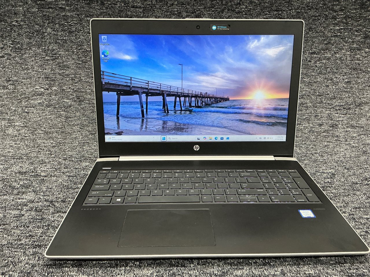 HP ProBook 450 G5 - Intel Core i5-8250U CPU, 8 GB RAM, 500GB HDD no Adapter
