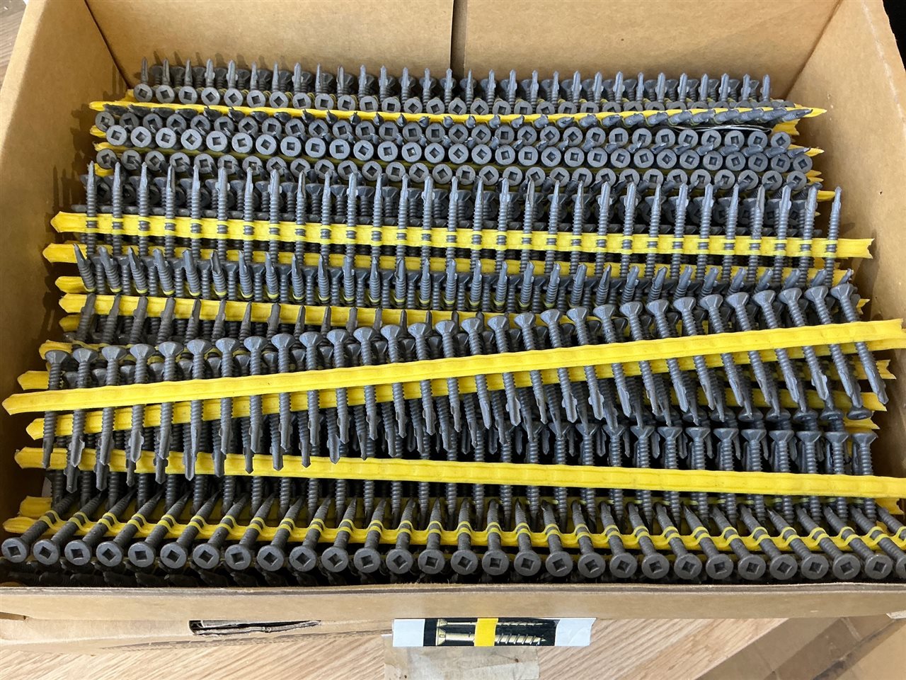 Fiber Cement Tufcote Board Screws - 1500 Pcs #8 x 1 -5/8 “ -Sold Per Carton