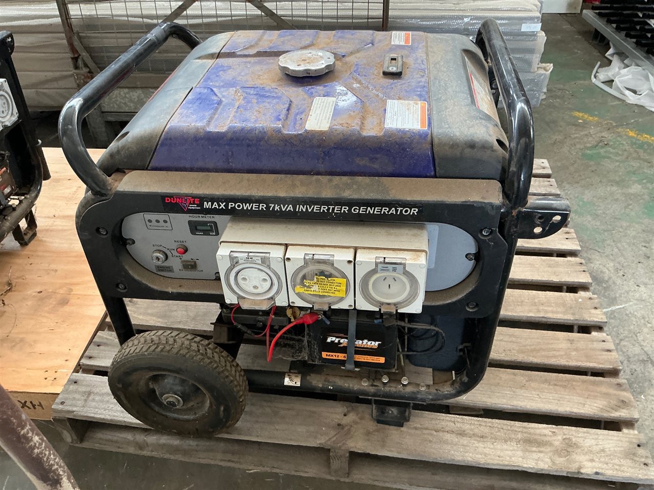 Dunlite 7 Kva Inverter Generator - Kohler Petrol Motor-240 Volt with 15 Amp and 32 Amp Outlets - Pull Start or Key Start - Missing Key - Has Surface Rust