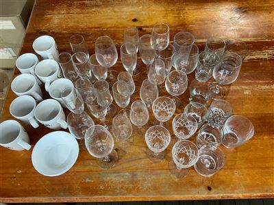 Assortment of Glassware & Mugs Thumbnail