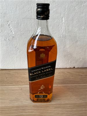 Johnnie Walker Black Label Whiskey- 1 Litre Thumbnail