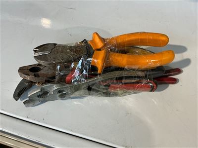 Bundle of Pliers/cutters Thumbnail