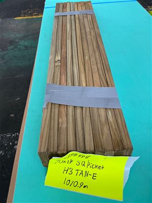70 x 19 x 0.9 M, Tan-E Green Pine, Square Top Picket, 10 Pcs Total PK# GW999998 Thumbnail