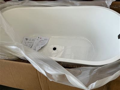 Seima  1700 Freestanding Bath, - - of Hole, RRP $1,935 Thumbnail