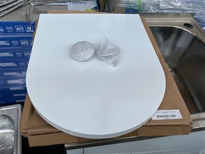 Seima Toilet Seat, SLIM 20mm, Silk White, RRP $190 Thumbnail