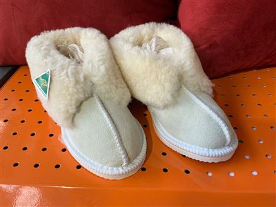 Woolskins Slippers, Leather Upper, Synthetic Sole ,Size 4-5 Kids,Sold Per Each Thumbnail