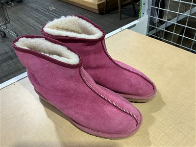 Slippers, Leather Upper, Synthetic Sole ,Hot Pink, Size10 Thumbnail