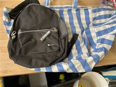 Nike Back Pack - Small and Carry All Bag Thumbnail