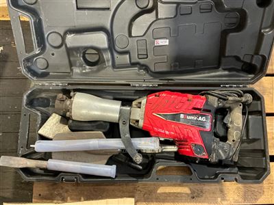 Jack Hammer -Baumer - AG   Electric 240 V  with Accessories Thumbnail