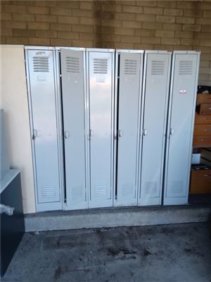 Lockers - Quantity of 12 Single Door Lockers H 1805 mm x D 457 x W 302 mm ( Collect From Port Lincoln Campus) Thumbnail