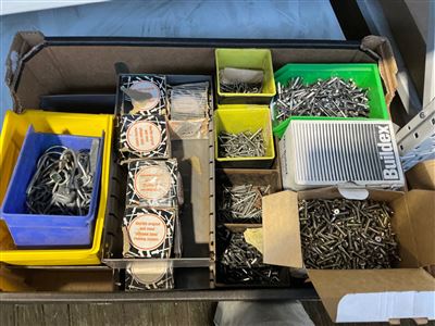 Box Pop Rivets and Fasteners Thumbnail