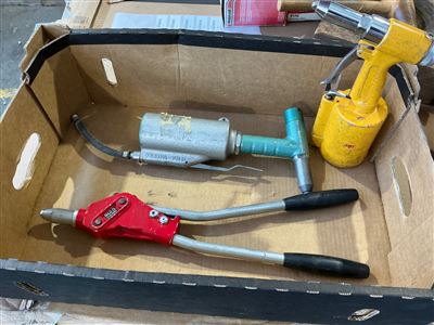 Pneumatic Pop Riveters x 2 and Hand Op Riveter Thumbnail
