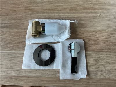 Lina Wall/Shower Mixer Chrome Thumbnail