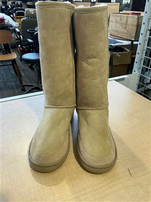 AussieLand UGG’S, Sand, EUR38, ENG34, 23.5cm, Sold Per Each Thumbnail