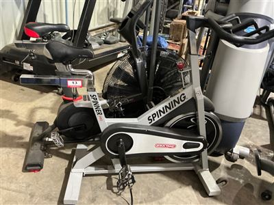 Star Trac Spinner Pro Spin Bike, Chain Drive, Silver Frame Thumbnail