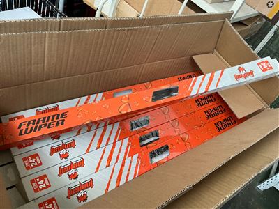 Framed Wiper Blade - Tom Cat -24 “   (600 mm )Sold Per Each Thumbnail