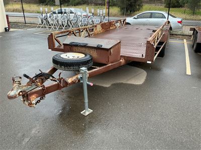 Tri Axle Trailer -Heavy Duty -Clare Engineers- -Year 2009 (10) Steel Checker Plate Floor -Tray Size 6 metre long x 2100 mm wide - "Note 70 mm Ball Tow Hitch " , Breakaway Brake System in Tool Box - -Spare Wheel - -Sold as is - Previous Registration Number T Q O -213 -Sold Unregistered -No Plates -ATM 4490 kg.   ( Collection From Clare ) Thumbnail