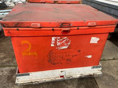 Chilly Chest Ice Chest -with Forklift  Frame Base - 1500 x 1100 x1150 mm H Thumbnail