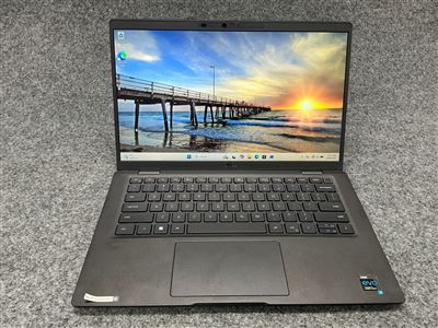 Dell Latitude 7420 - Intel Core i7-1185G7, 32 GB RAM, 512GB NVMe SSD with Adapter Thumbnail