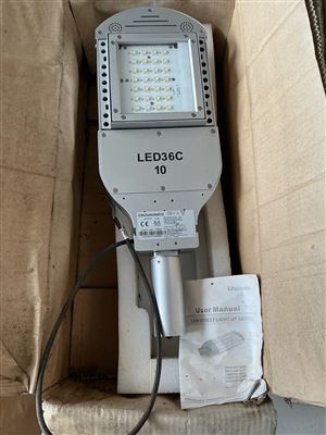 LED Street Lights -28 W 240 V  Quantity of 4  - (Collect From Penfield Gardens ) Thumbnail